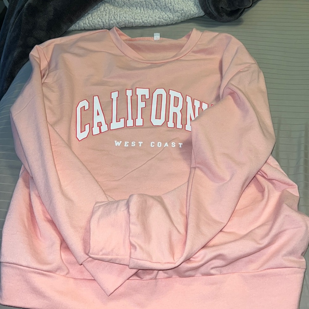 Pink, long sleeve, Size Small, Brand: Amazon